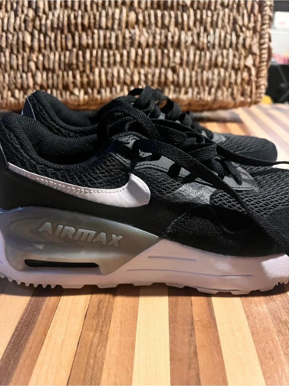 Nike Women's Black Mesh Athletic Sneakers